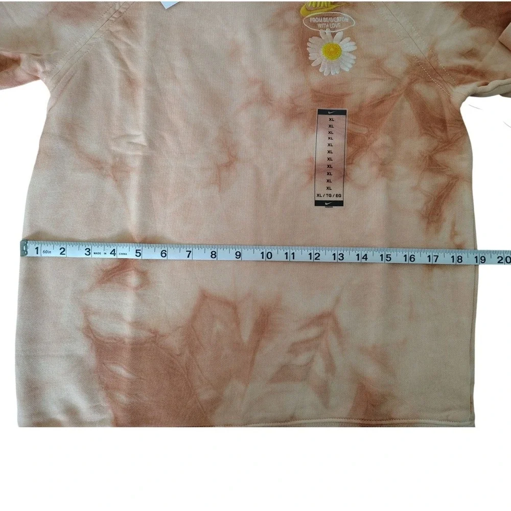 Nike Kids Crewneck Sweatshirt XL Tie Dye Daisy Peach Brown Have A Nike Day NEW